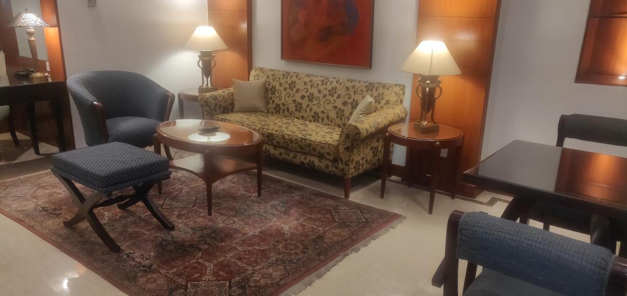 The Hans, New Delhi Bagian luar foto