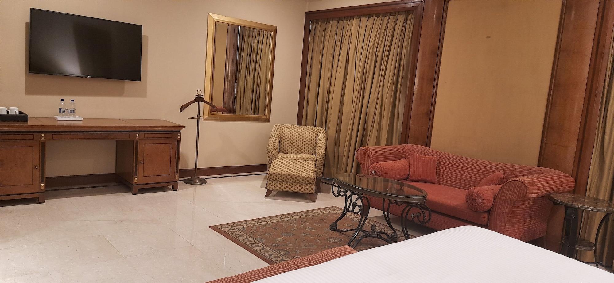 The Hans, New Delhi Bagian luar foto